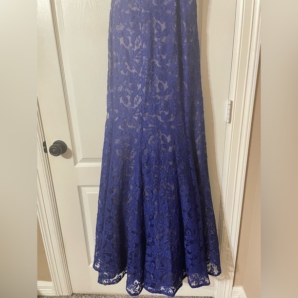 LA FEMME Indigo lace cut out mermaid gown - Picture 6 of 15